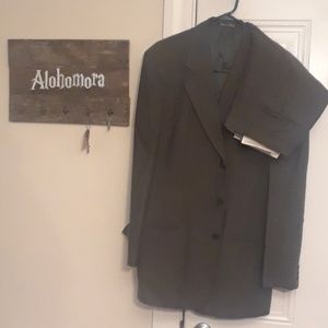 Giorgio Armani wool suit 40L